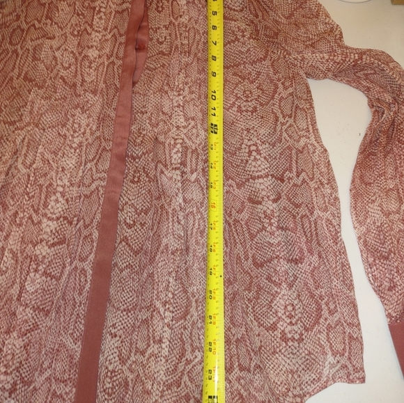 JOIE pink tassa snakeskin top - Picture 11 of 12